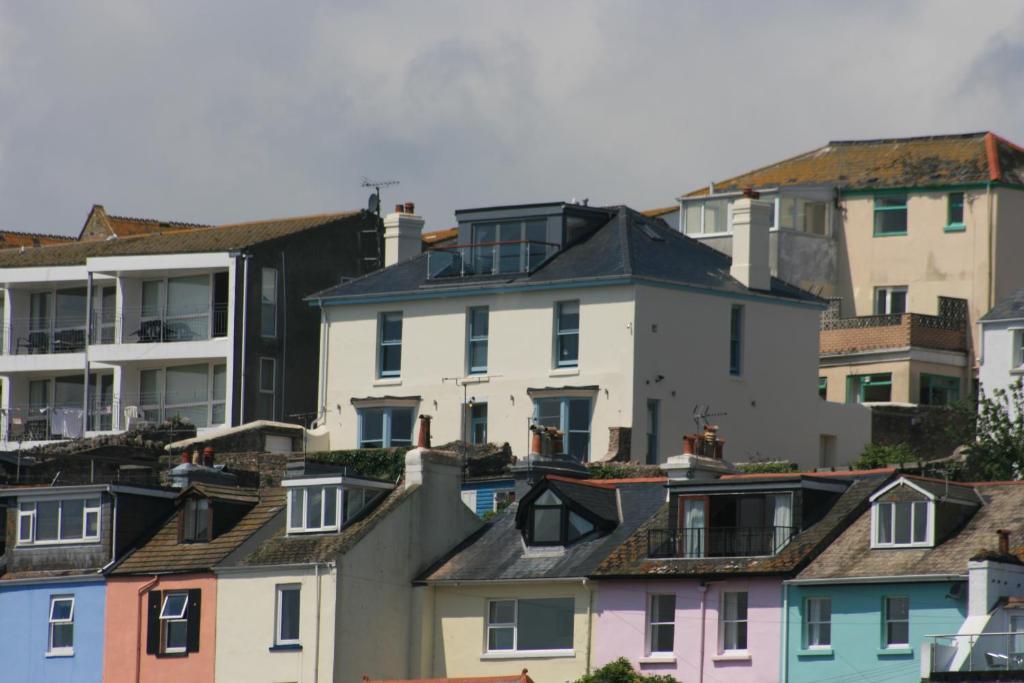 Beacon House B&B Brixham Exterior photo