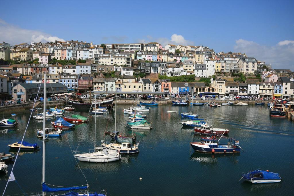 Beacon House B&B Brixham Exterior photo