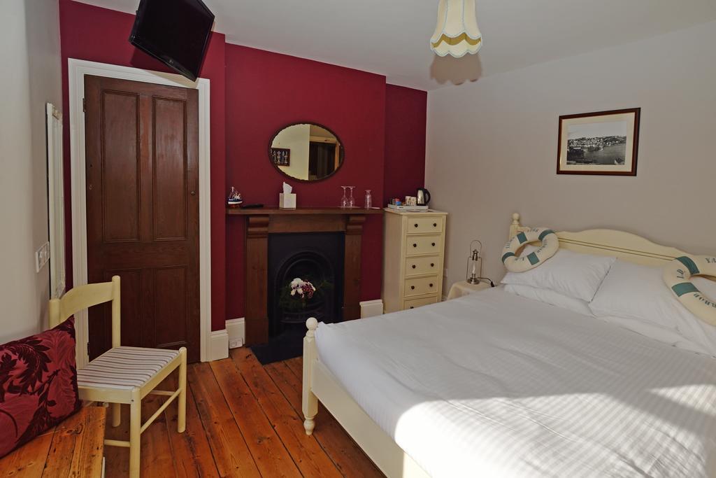 Beacon House B&B Brixham Exterior photo